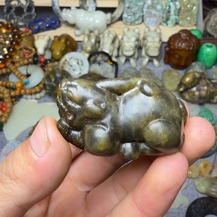 和田玉未镶嵌颈饰115