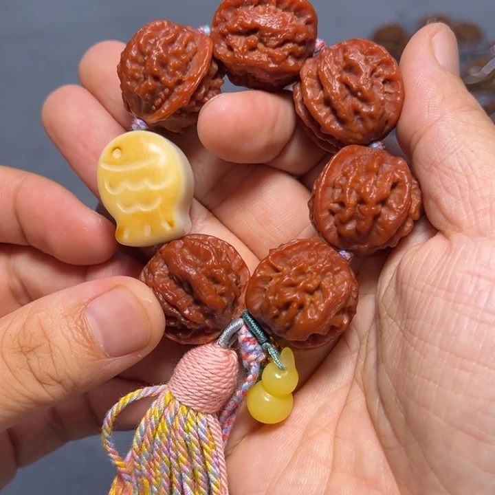 吊坠文玩核桃九龙4913