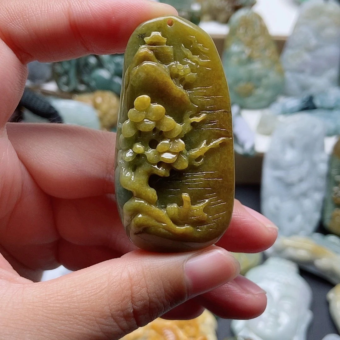 翡翠未镶嵌颈饰翡翠