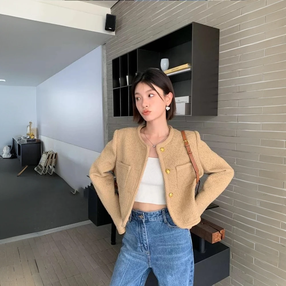 2025韩系春秋新款卡其色小香风短外套高级感上衣