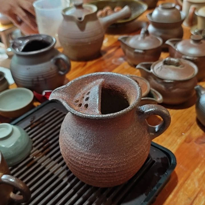 粗陶烤茶罐带滤网