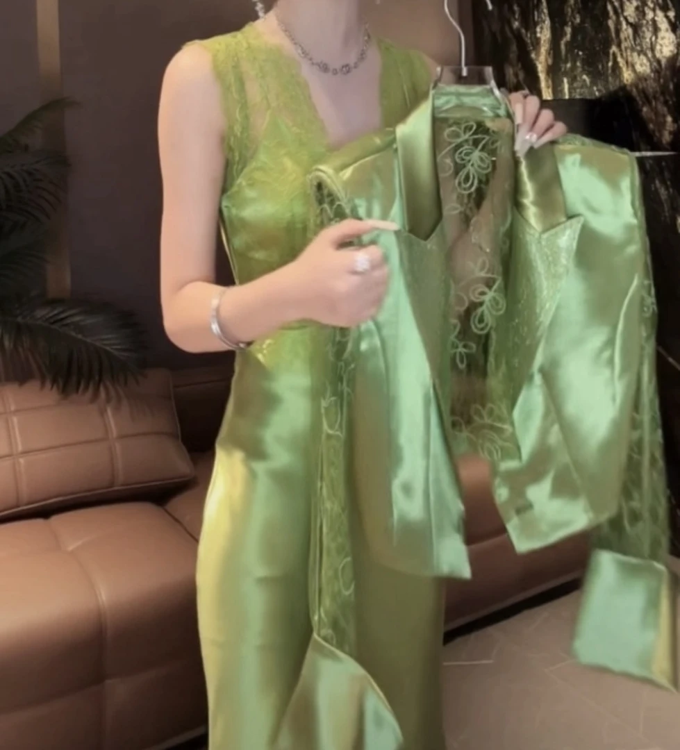 烫钻拼接纯色精致通勤洋气长袖外套女2025春季新款百搭显瘦上衣