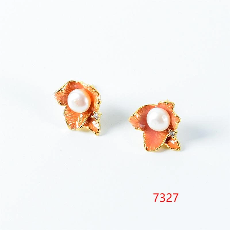 铜合金耳饰 简约个性气质耳环小众设计高级感耳钉耳饰～7327