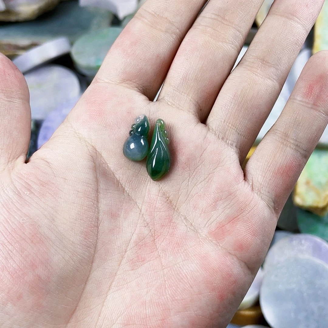 翡翠未镶嵌挂件翡翠首饰
