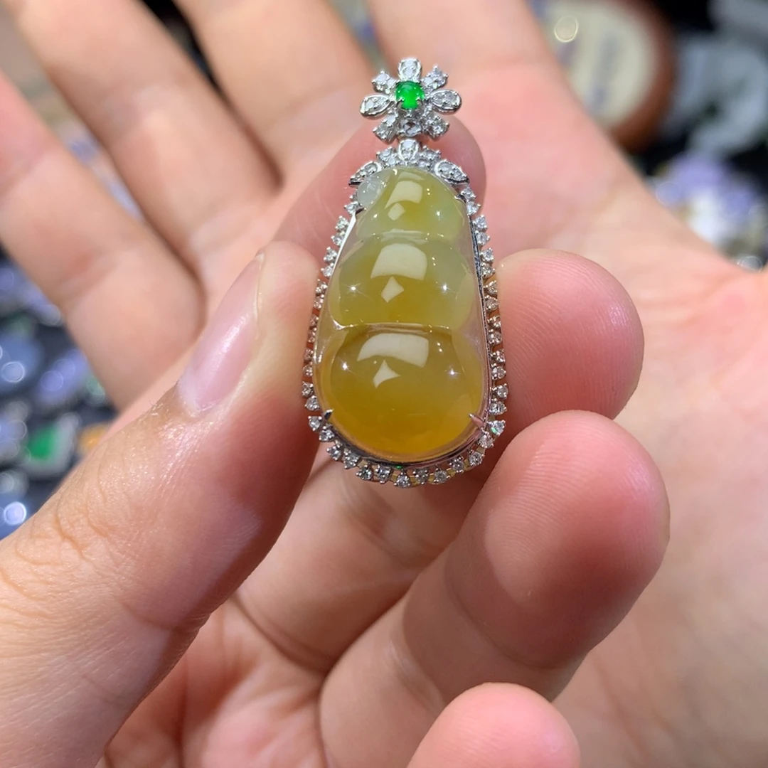 翡翠18K金镶嵌吊坠(不含链)签收后48小时鉴赏期