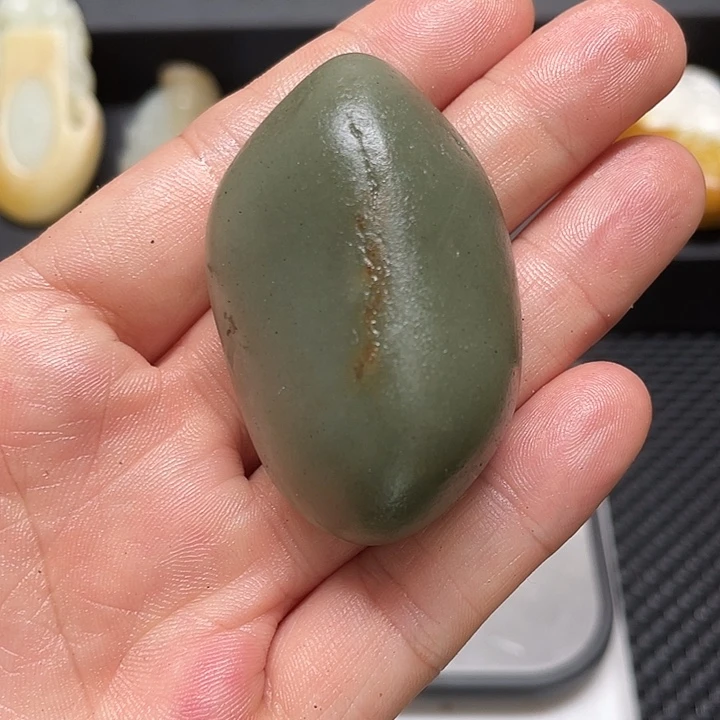 和田玉（糖玉）未镶嵌挂件