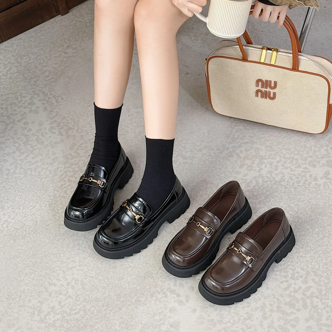 厚底乐福鞋2025年秋季新款英伦黑色小皮鞋百搭女鞋E681