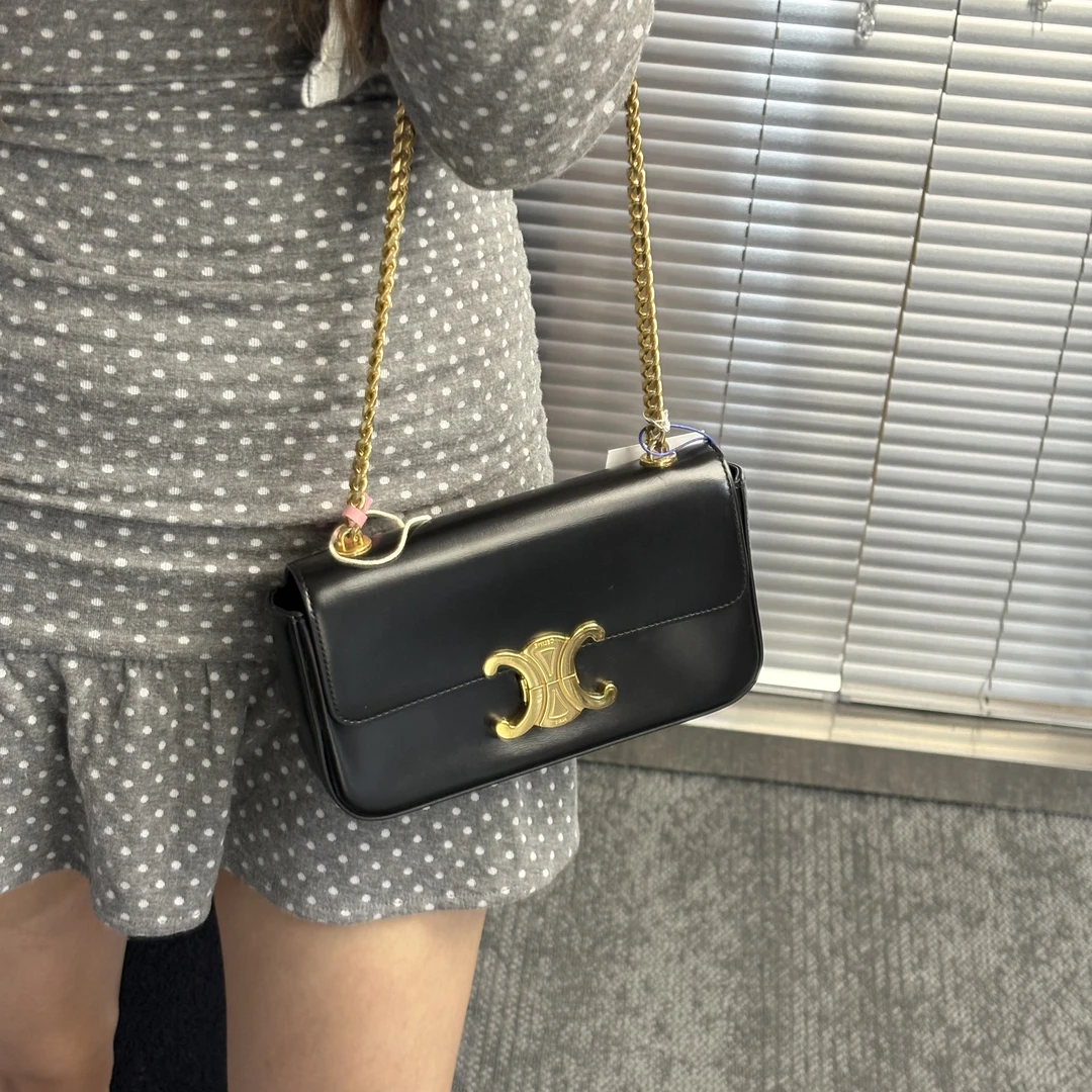 95新 Celine/思琳 黑金凯旋门链条单肩包 xq