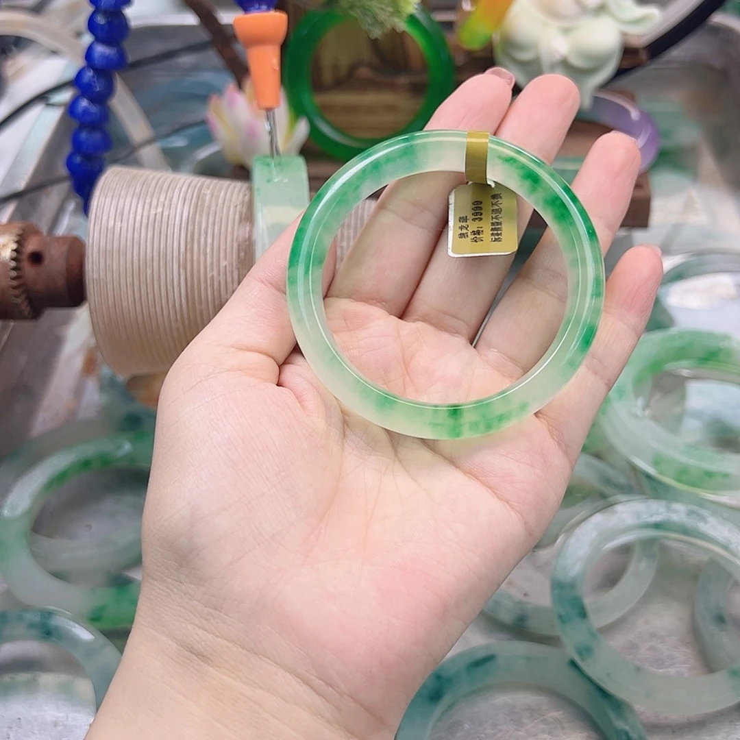 无非金属绿色飘花1