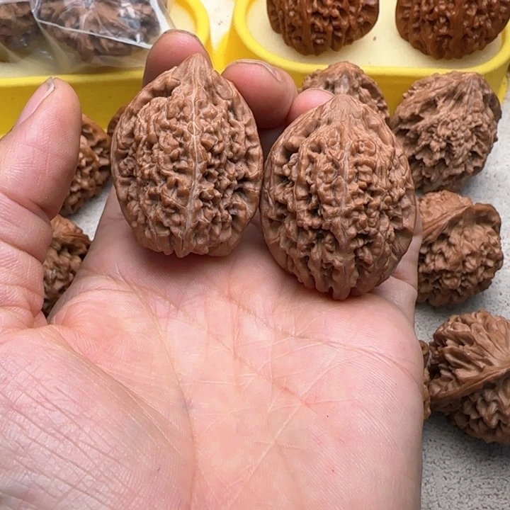 文玩核桃吊坠元****司32大蒜头