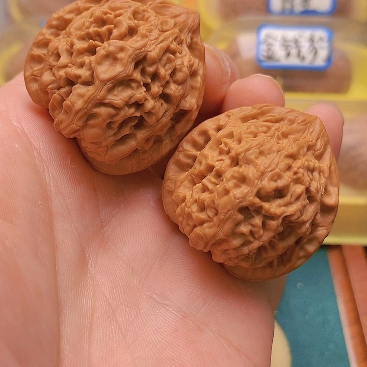 文玩核桃把件40全品牡丹纹