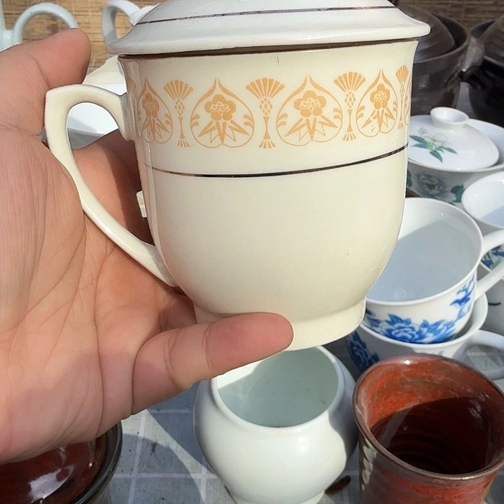 茶盏陶瓷盘子啥都有