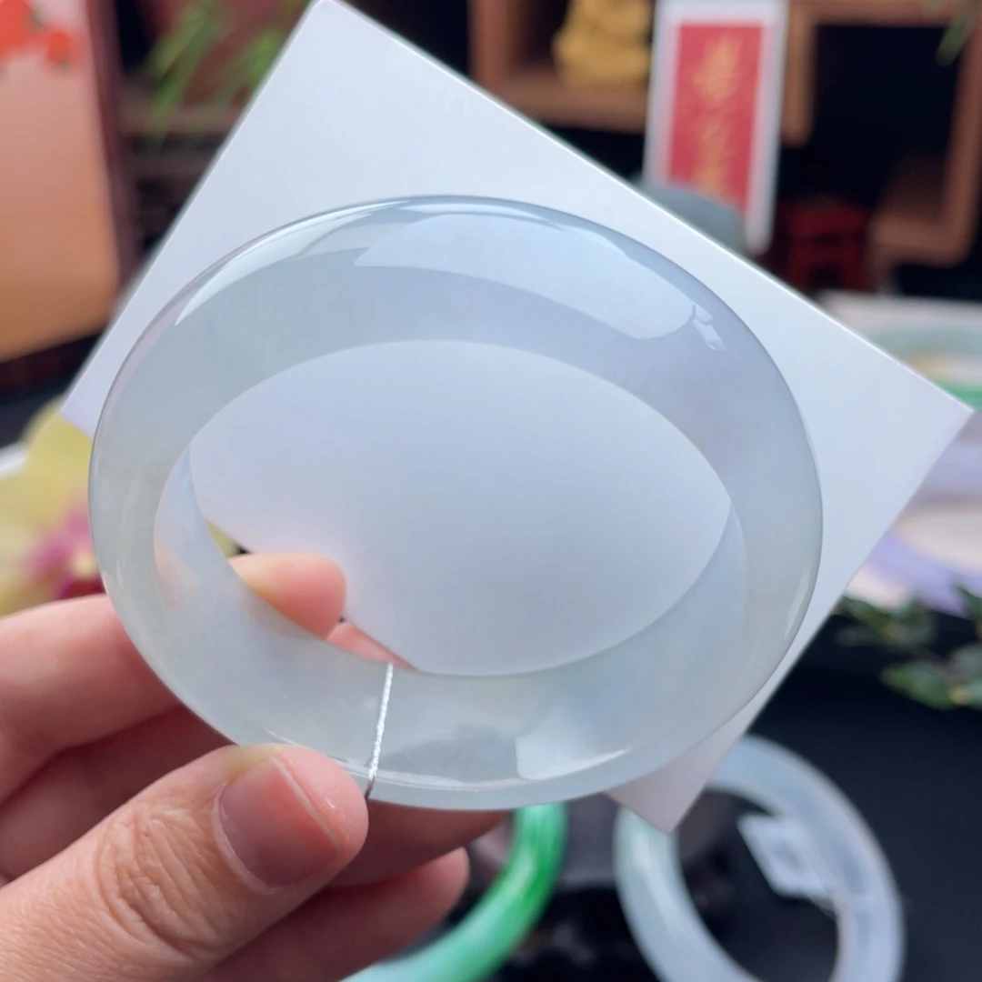 未镶嵌手镯翡翠轮胎