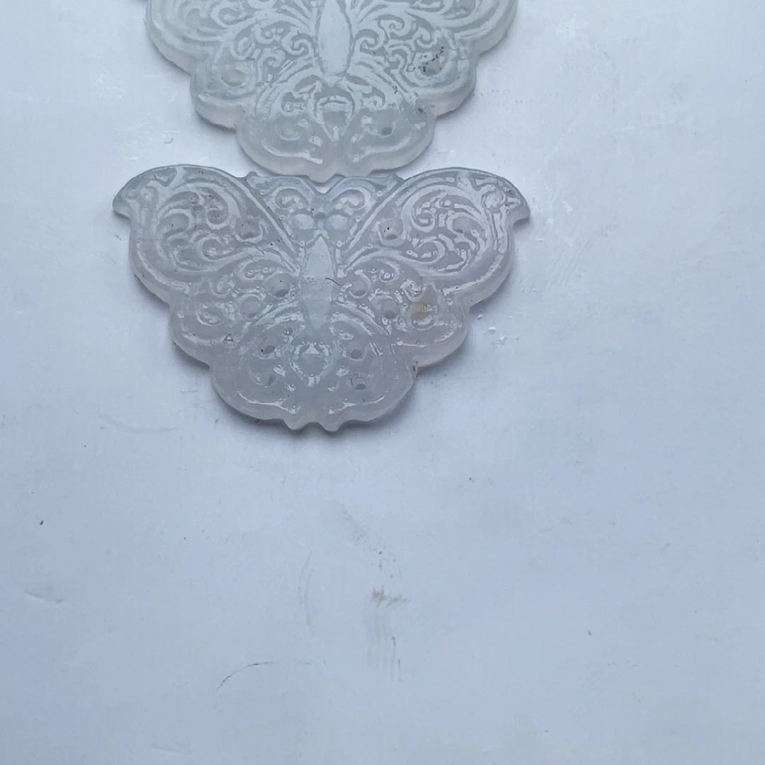 定制翡翠未镶嵌耳坠