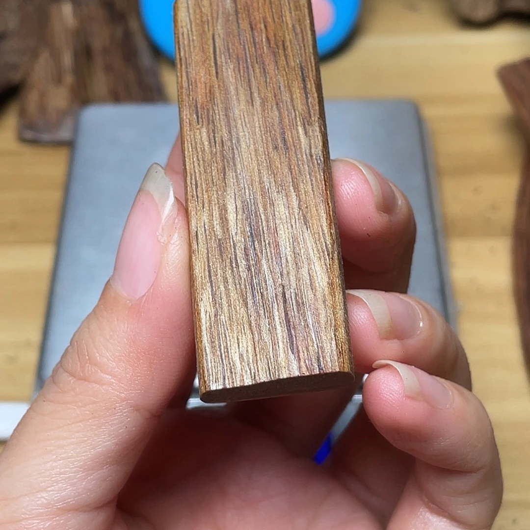 爱***宝沉香柬埔寨菩萨棋261