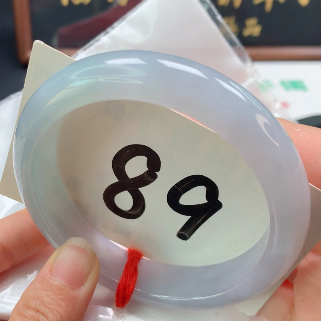 未镶嵌手镯翡翠春彩