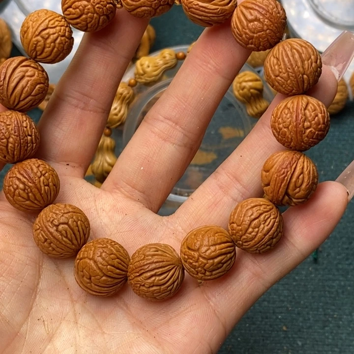 桃核吊坠秦岭龙纹桃核1