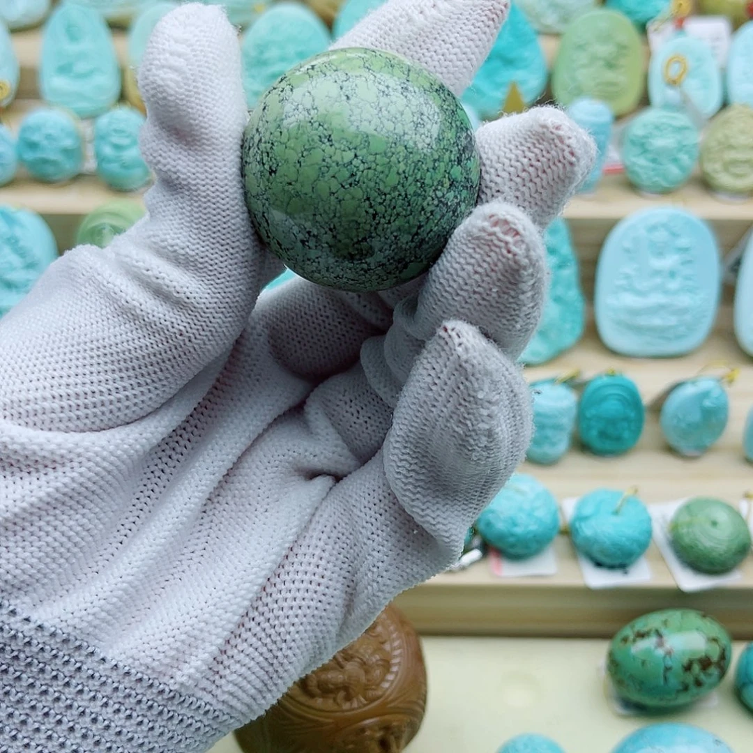 泡***糖绿松石未镶嵌珠宝奇石