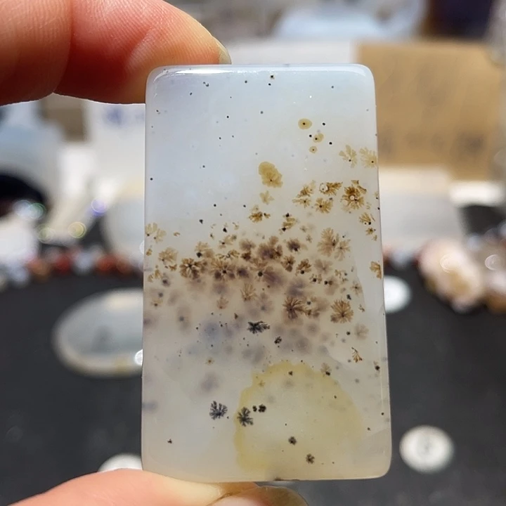 玛瑙/玉髓未镶嵌吊坠(不含链)