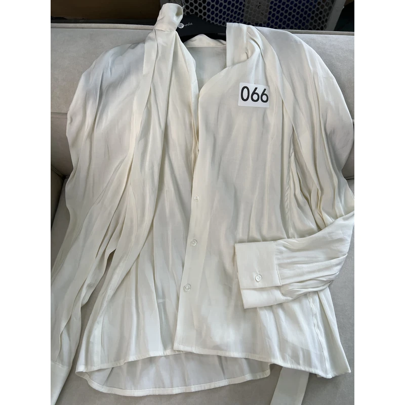 【5折捡漏 闭店福利】白色衬衫女BSY035