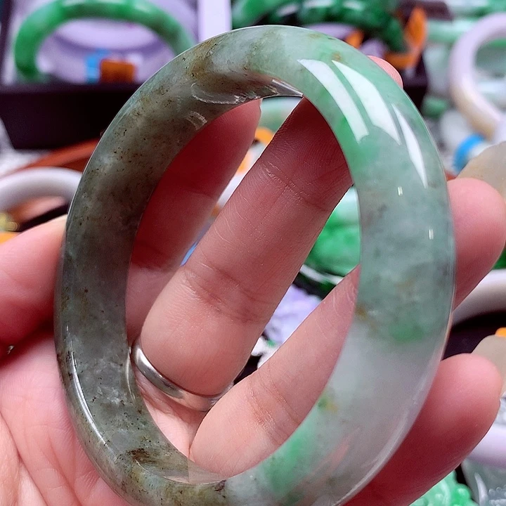 未镶嵌手镯翡翠翡翠