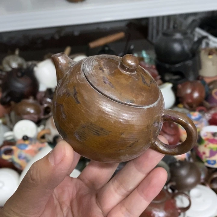 陶瓷艺术品及陶瓷壶