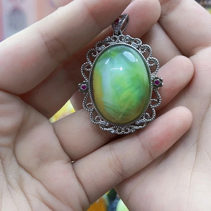 琥珀银S925镶嵌颈饰吊坠