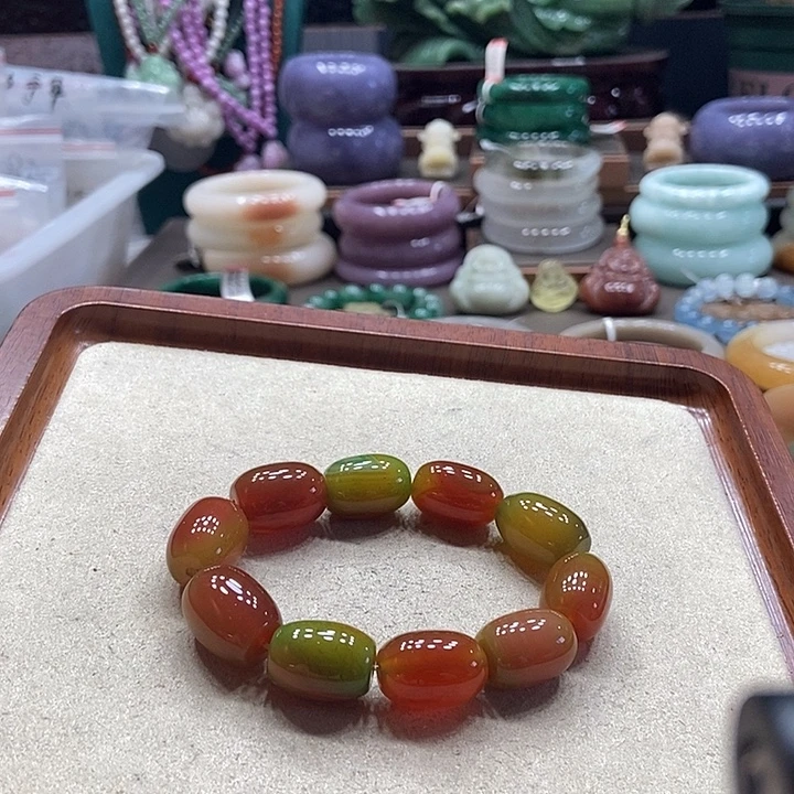 石英质玉未镶嵌手镯