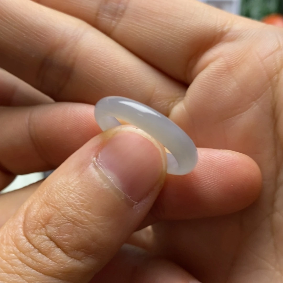 和田玉未镶嵌珠宝半成品圈口15