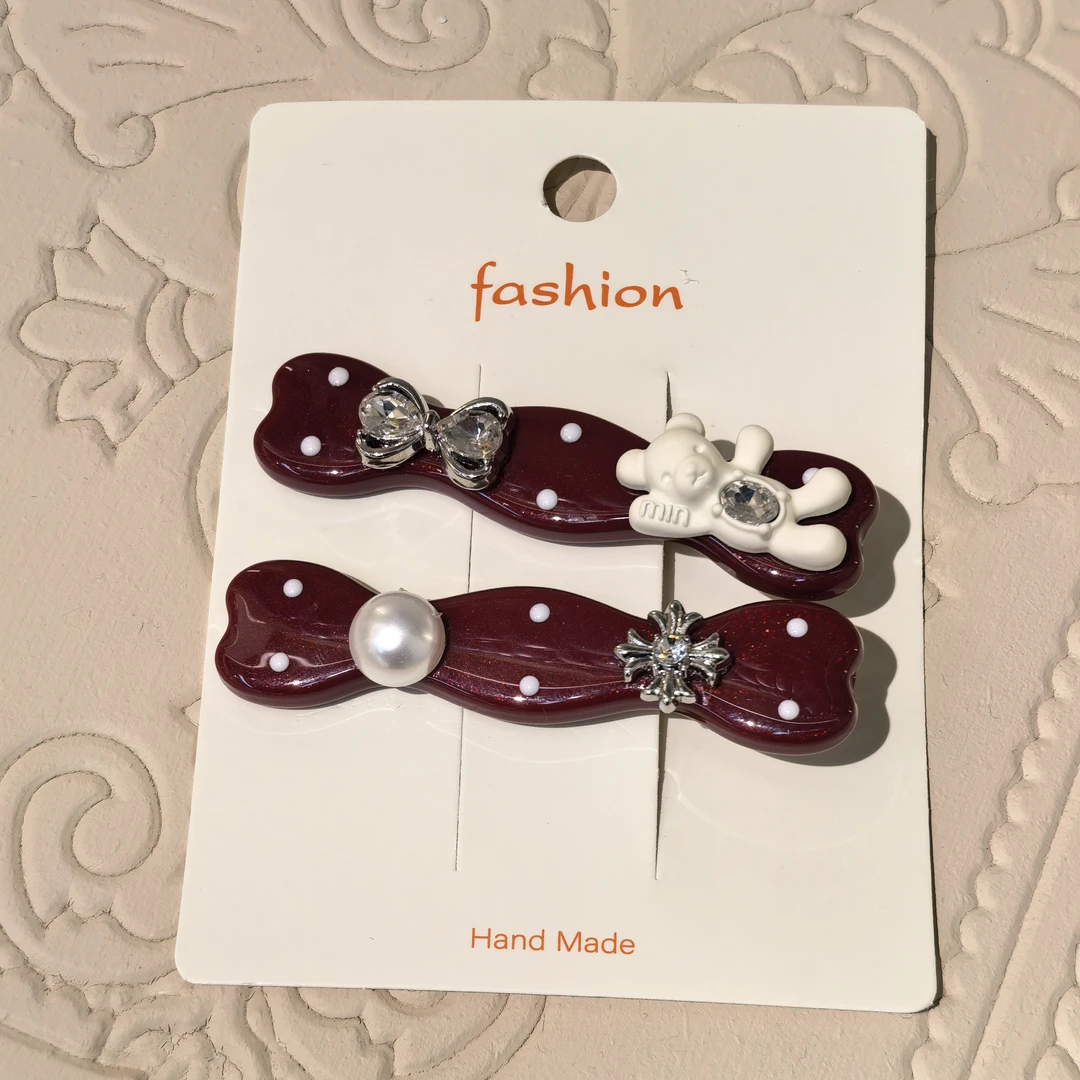 A108红色波浪小熊克克闪闪边夹一对