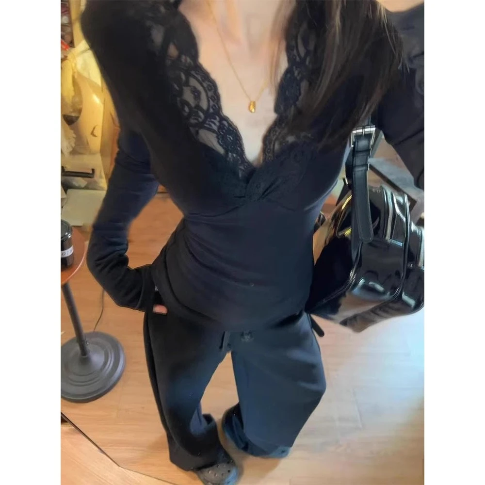 春秋季纯欲性感v领蕾丝花边t恤女长袖修身紧身辣妹内搭打底衫上衣