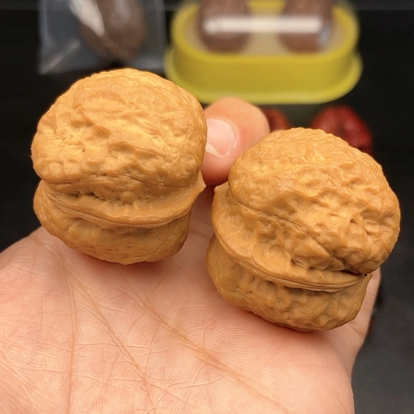 【闪购商品】把件文玩核桃38尺方尊金蟾