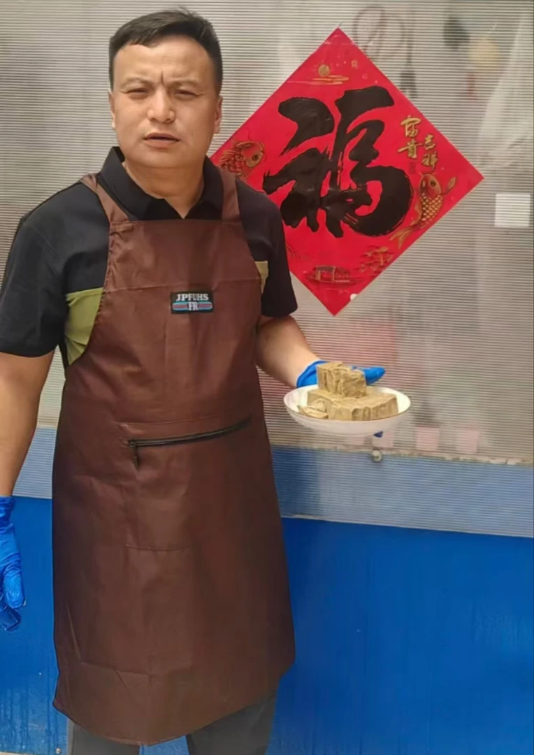 （老张家大缸臭豆腐）古法传承大缸自然发酵临西臭豆腐