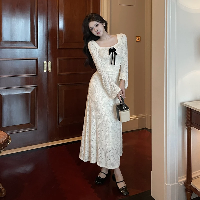“爆包包专属”2025气质秋冬拼接蕾丝时尚连衣裙白色方领收腰修身裙