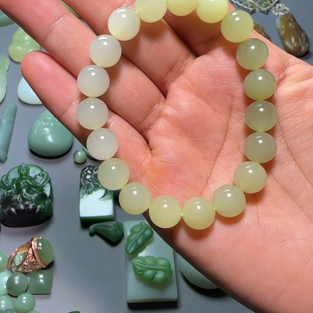 和田玉未镶嵌颈饰定*