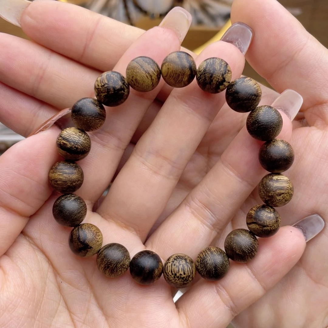 手串沉香T****客越南芽庄白棋楠虎斑留疤