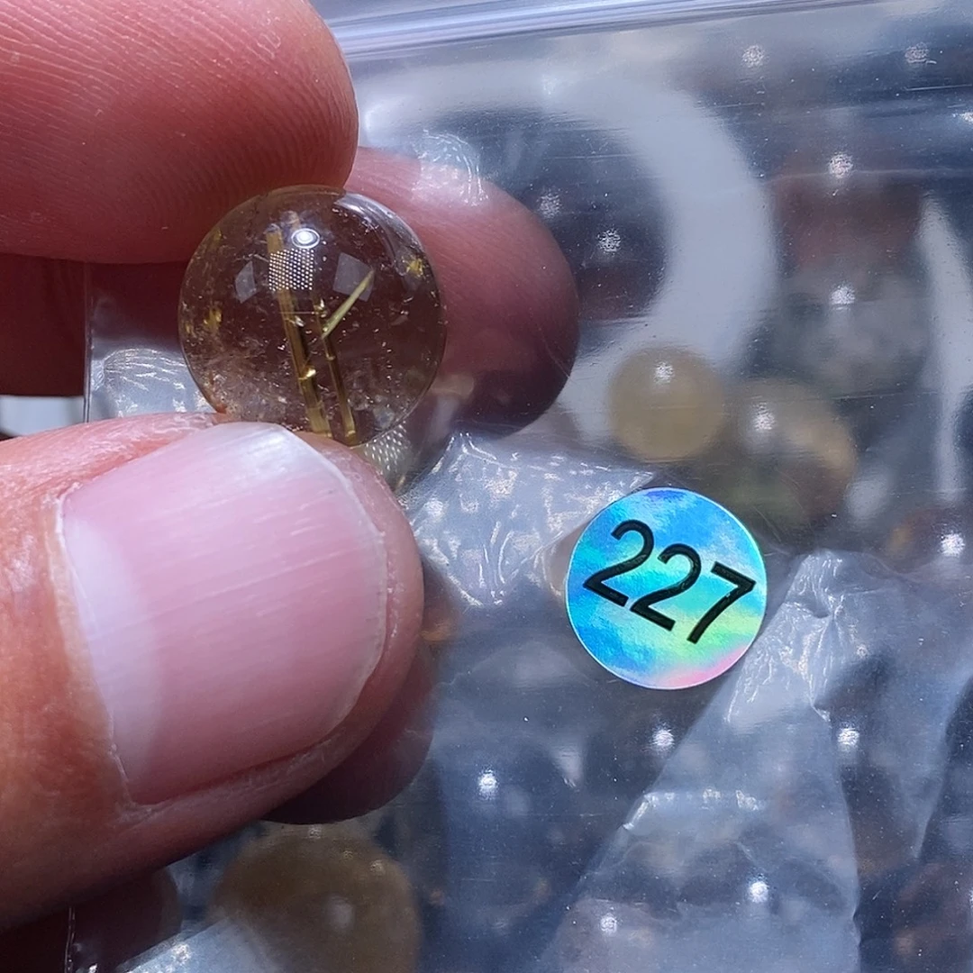 欢***子发晶未镶嵌手链天然水晶