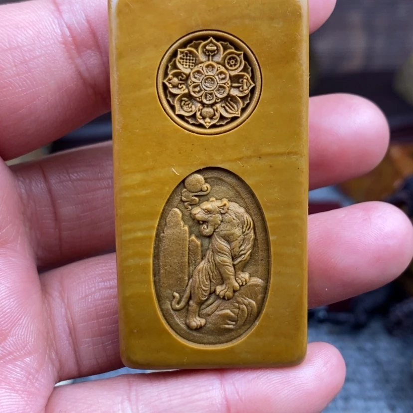 【闪购商品】梦***?原石雕刻