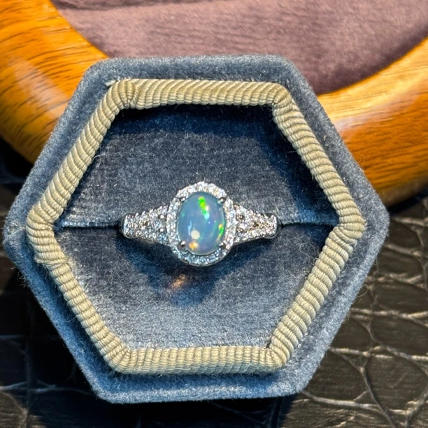 天然欧泊戒指6x8一个多样性发货