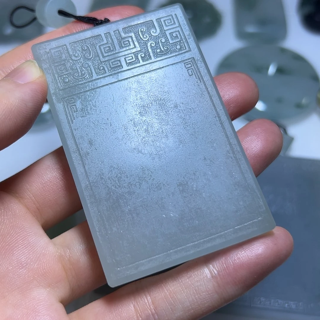 未镶嵌定制翡翠挂件