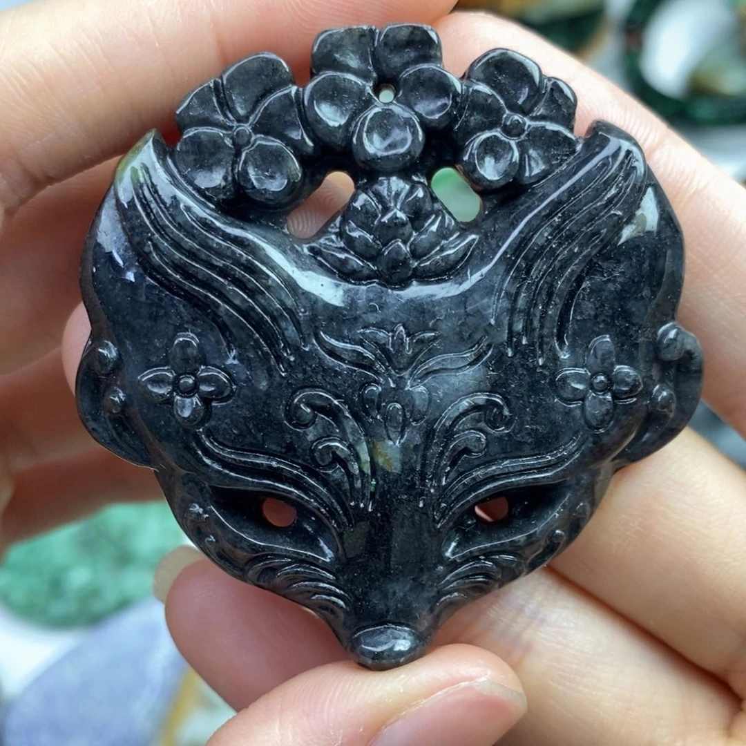 颈饰未镶嵌翡翠吊坠