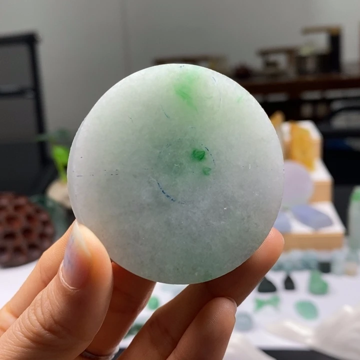 定制翡翠未镶嵌翡翠