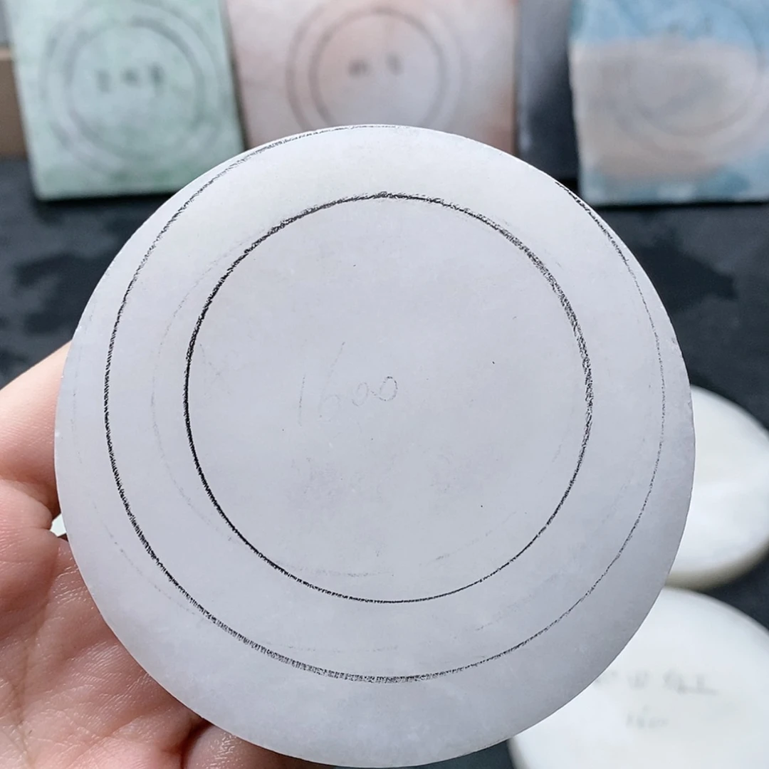 【闪购商品】未镶嵌手镯和田玉不*姜定制