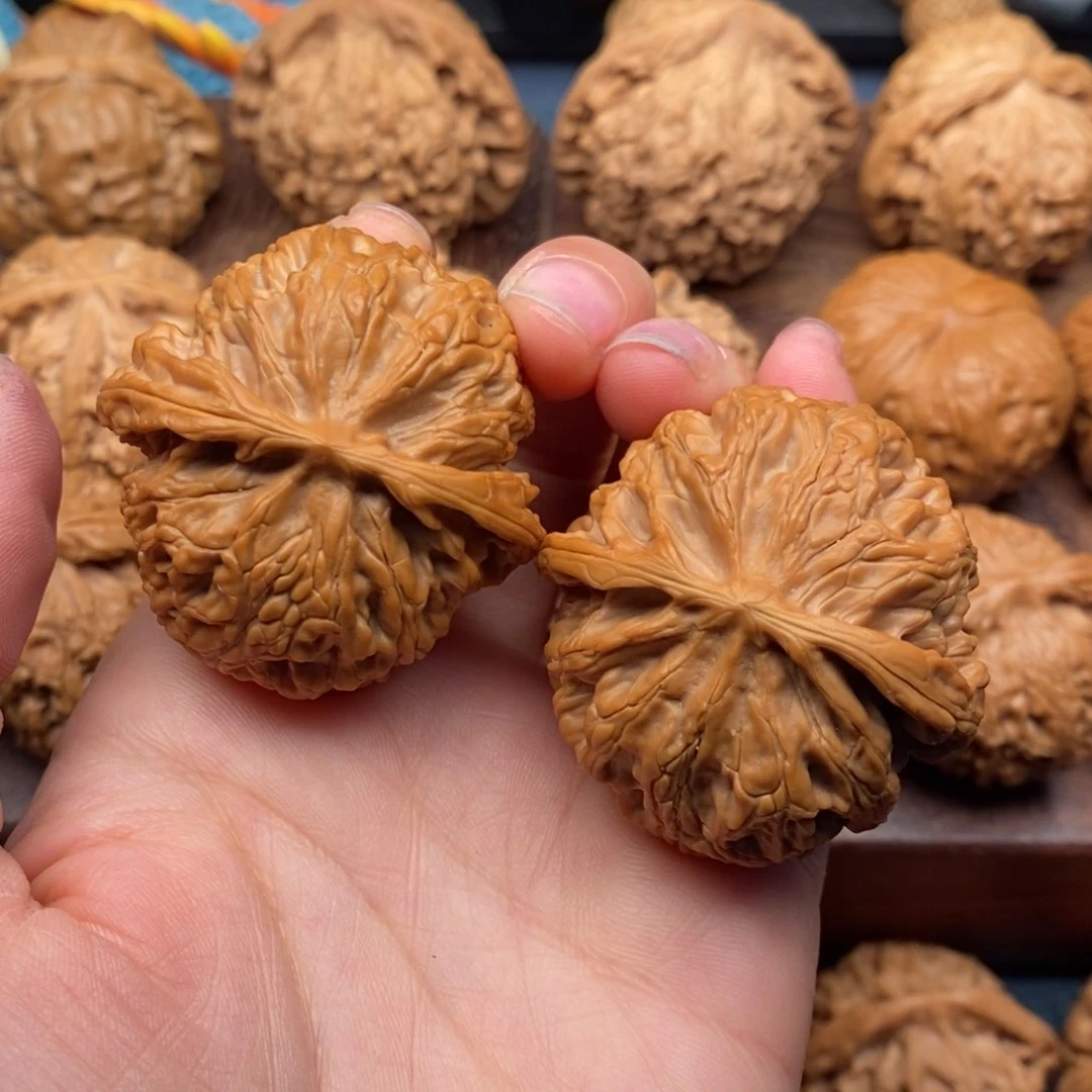 文玩核桃把件42圆球苹果园，精品精配