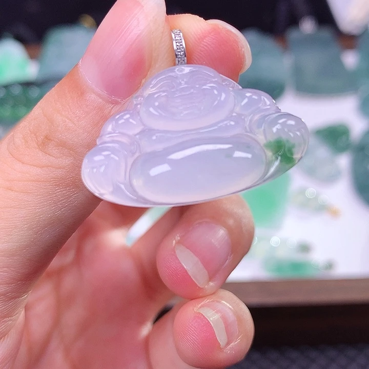 颈饰18K金镶嵌翡翠翡翠