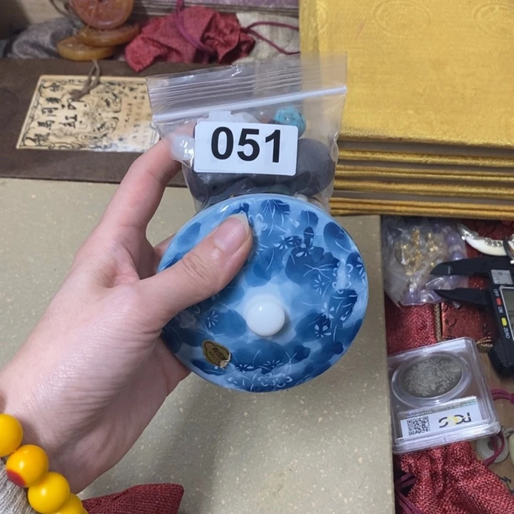 摆件中古工艺品一件