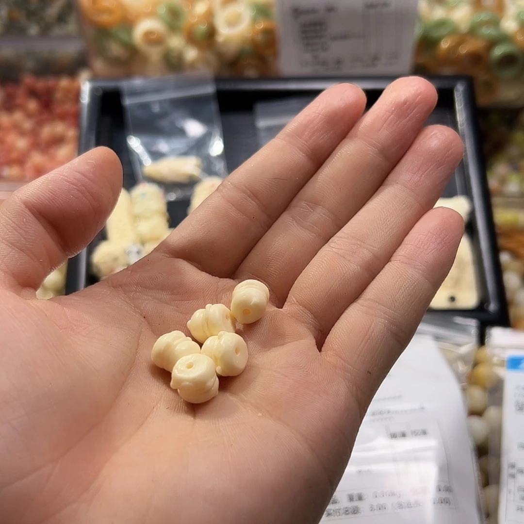 白玉菩提吊坠肥*5个