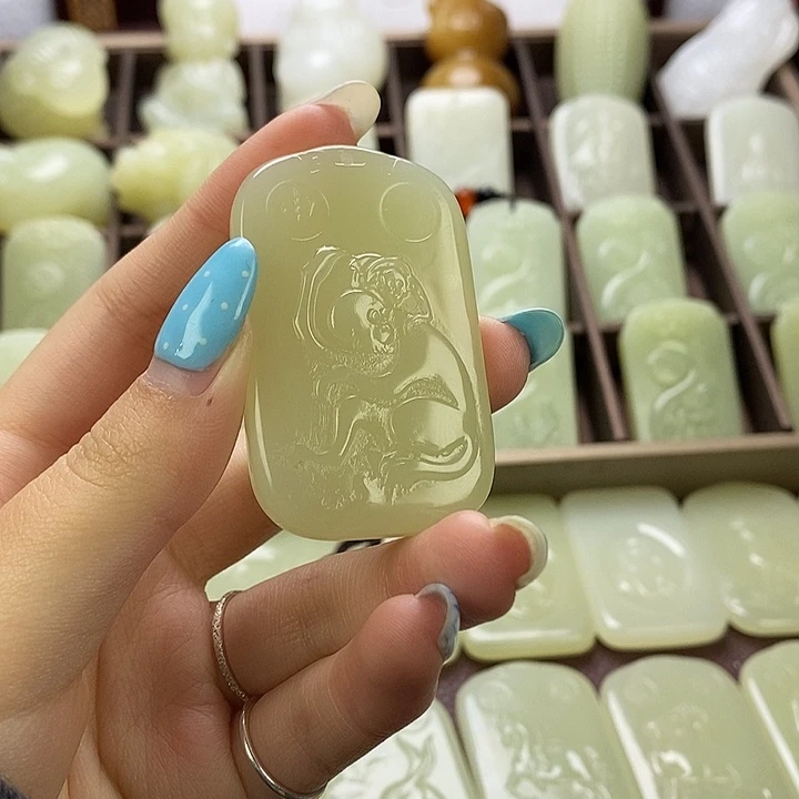 昆仑石双面守护猴