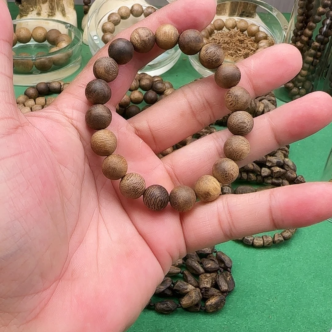 沉香手串海南白棋