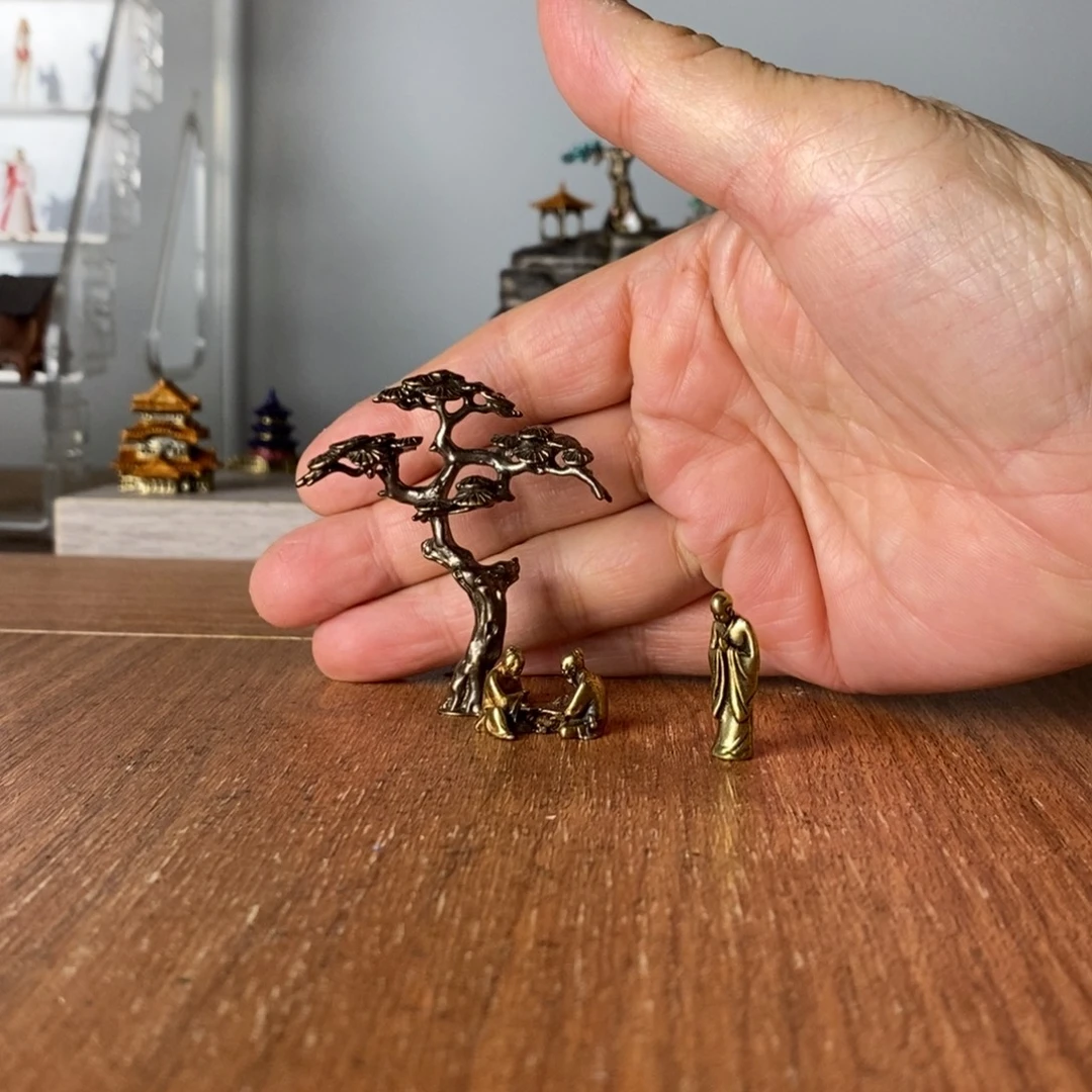 摆件我要去年底的时候